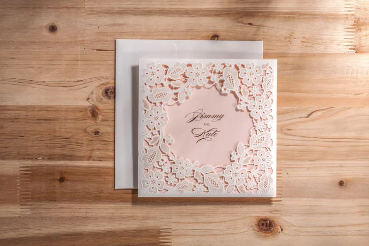 Лазерная резка 3D Цветочный дизайн персонализированные сложенном Свадебные