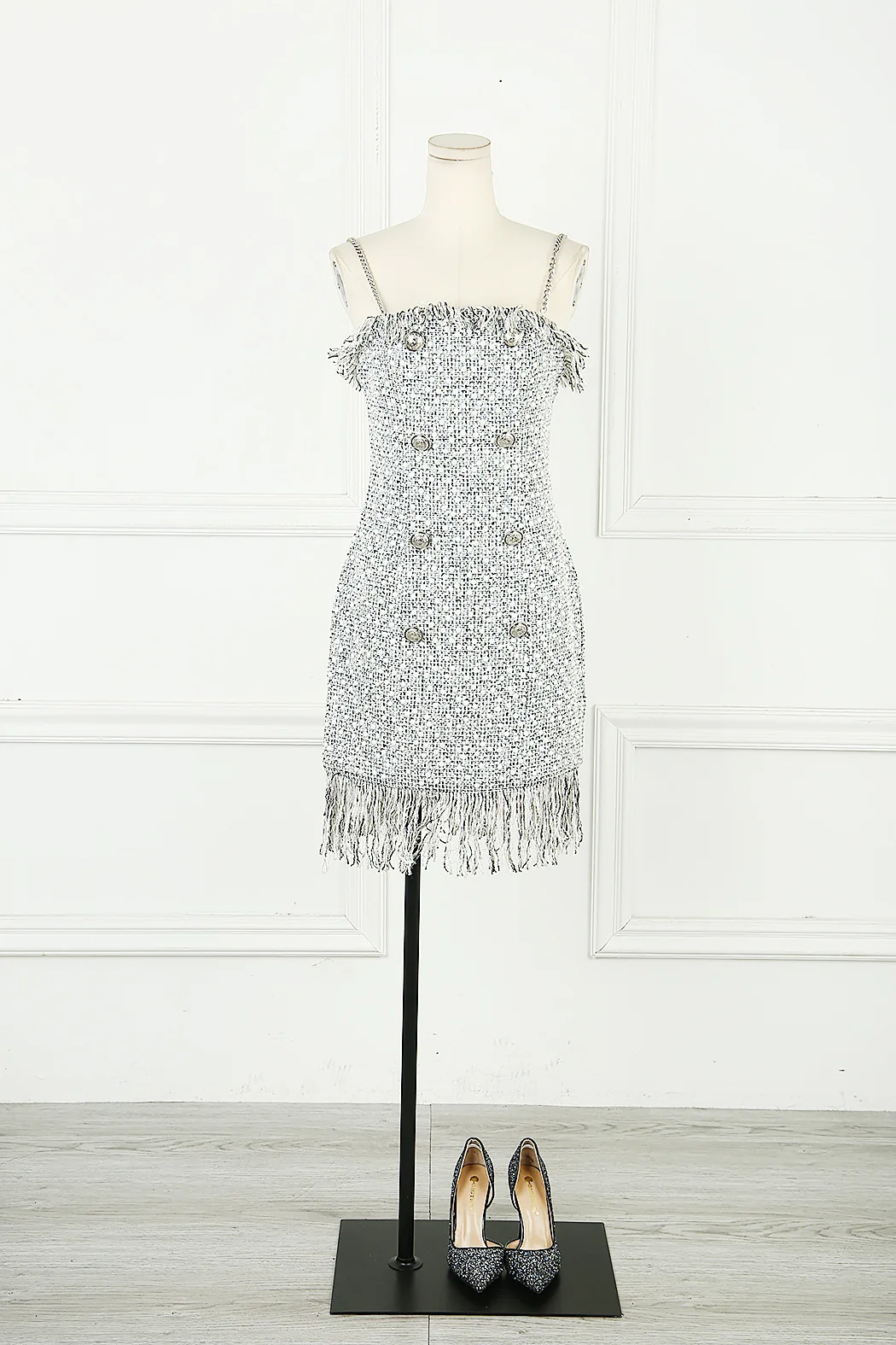 Женское платье со сверкающими стразами вечерние Твид на тонких бретельках без