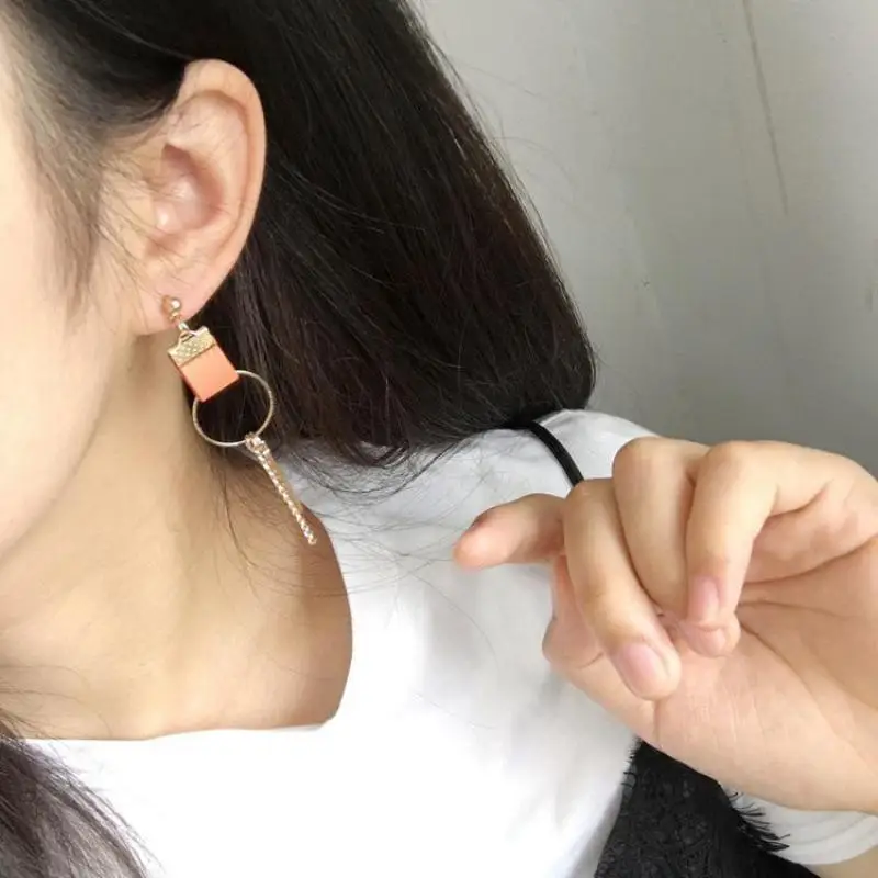 Серьги женские из кожи с круглыми кисточками геометрические серьги сережки|colorful