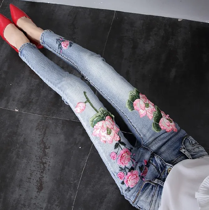 

2019 Spring and Autumn Women's Lotus Embroidery Slim Jeans Trousers All-match Female Girls Stretch Denim Pants Pencil Trousers