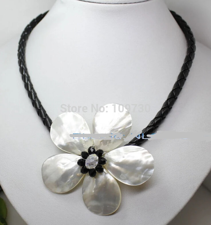 

white sea mother of pearl shell weave flower pendant crystal necklace 18"