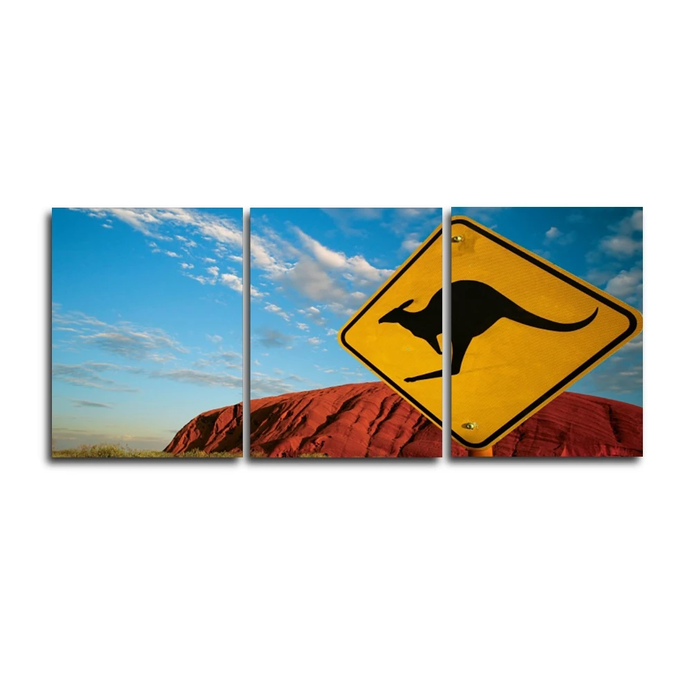 Безрамочная картина на холсте "Обычный кенгуру на фоне голубого неба Австралии" для декора гостиной или спальни.