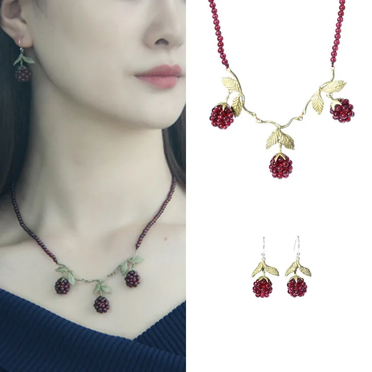 

Free shipping Rural style series natural garnet handmade sterling raspberry earrings 925 silver hoop