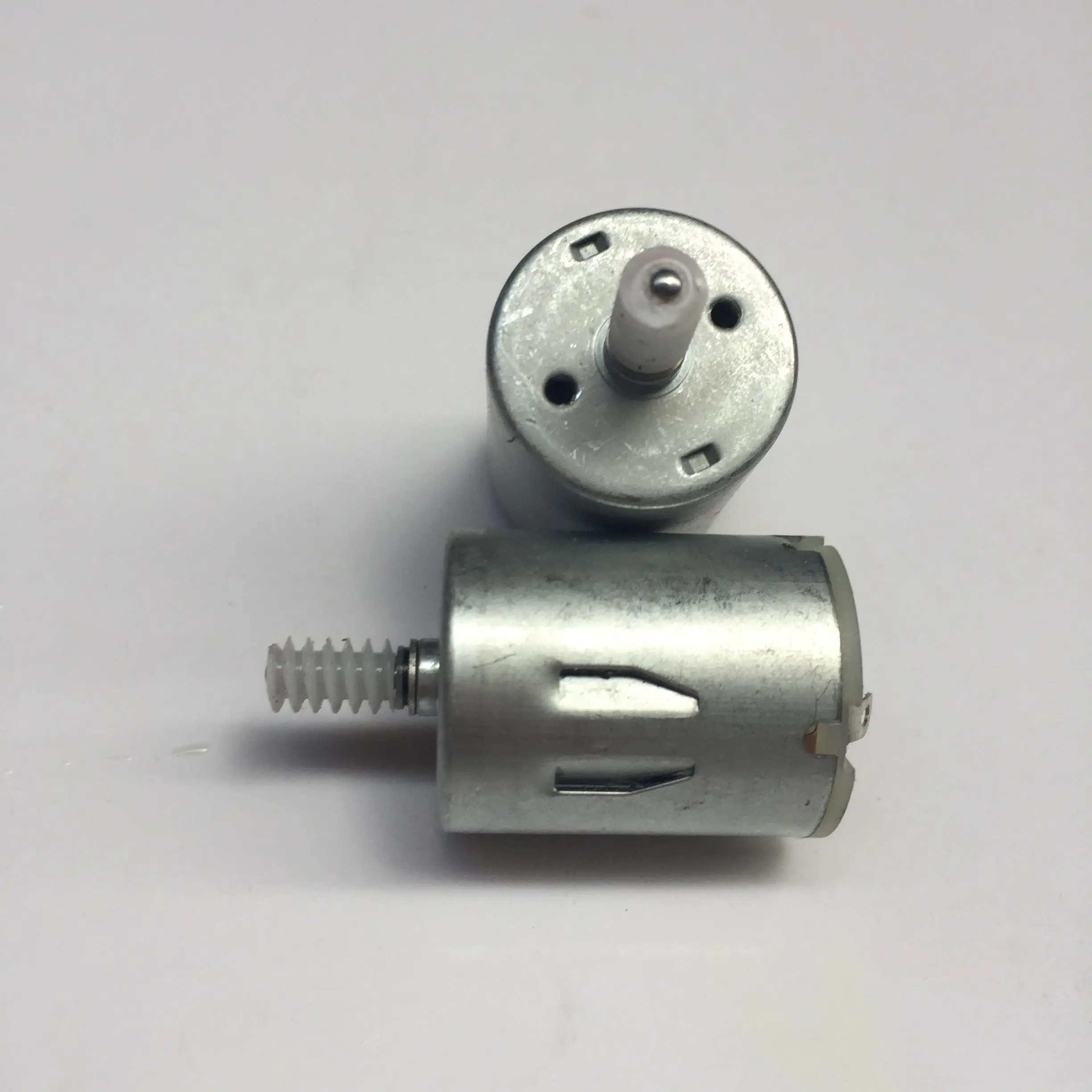 

New 280 micro worm motor 1v3v5v DC small motor DIY toy 4WD model accessories