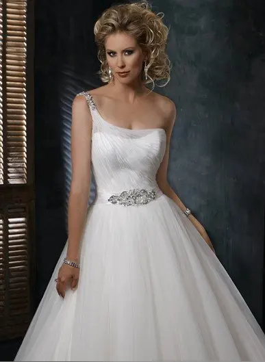 Бесплатная доставка Новинка Лидер продаж свадебное платье из тюля с одним