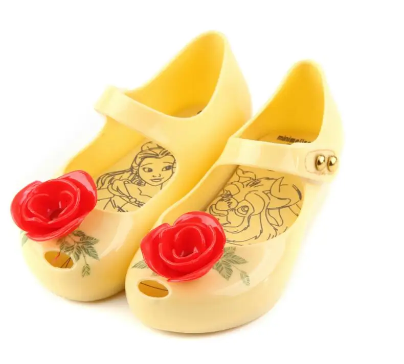 Style 411 Новые сандалии для маленьких девочек; нескользящая обувь с трехмерным бантом на мягкой подошве; детская обувь; пляжная обувь; детская обувь для отдыха - Цвет: Style 411