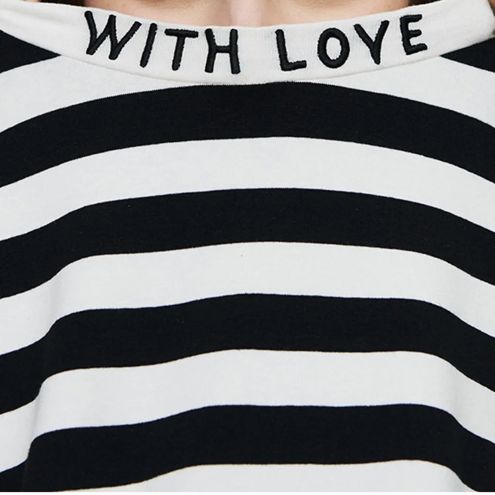 HDY Haoduoyi Femme Tops Summer Stylish Sweet Preppy Style Letter Stripe Knit T-shirt Embroidered O-Neck Loose Metal Zipper Tees | Женская