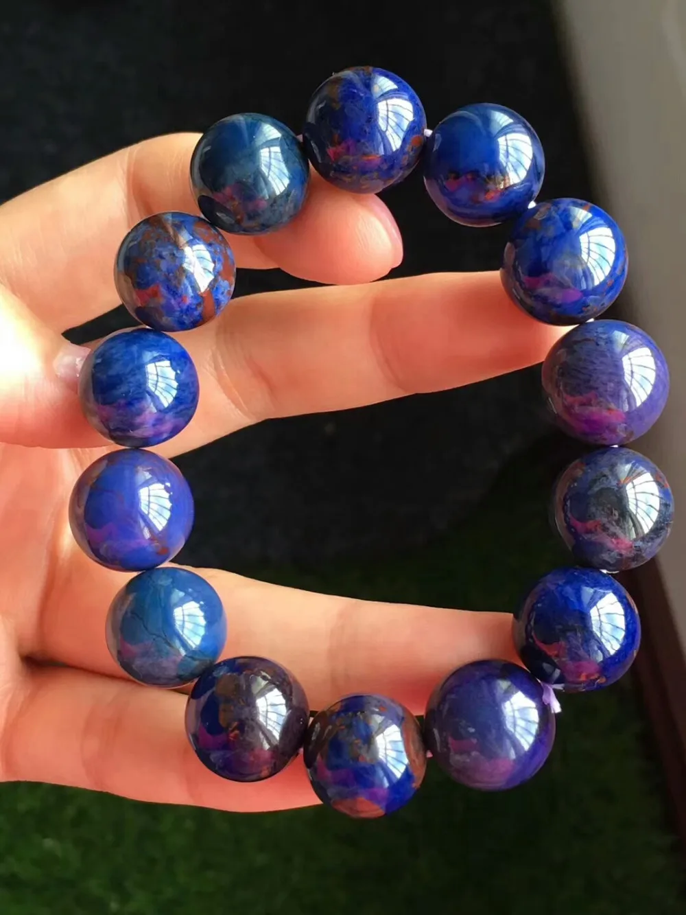 Топ натуральный Королевский синий браслеты из Сугилита Кристалл Sugilite Круглый