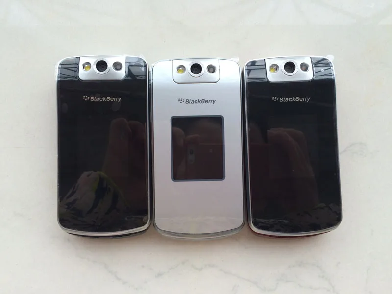 Разблокирована BlackBerry Pearl Flip 8220 мобильный телефон 2MP Восстановленное BlackBerry 8220 мобильный телефон