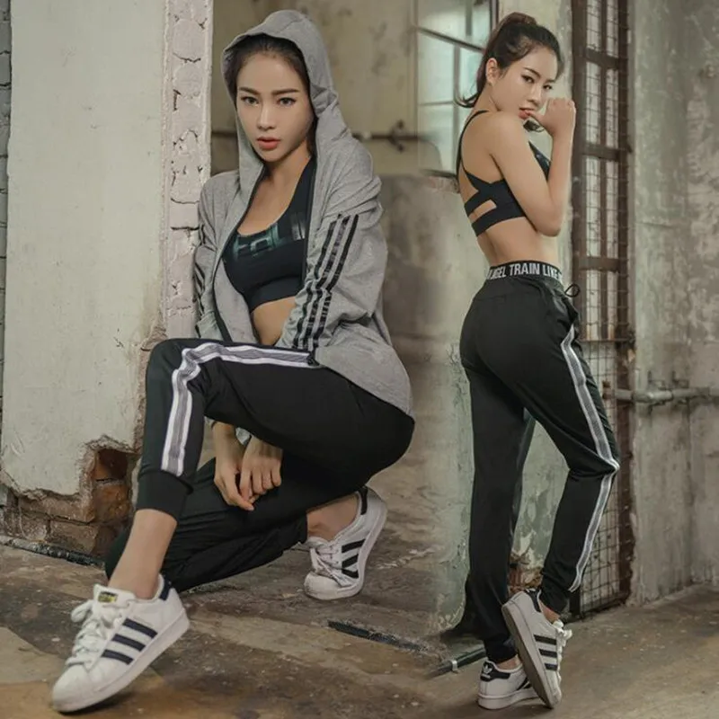 Новый женский набор для йоги спортивный костюм бега фитнеса тренажерного зала