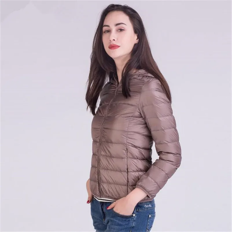 Зимнее женское пальто 2017 с капюшоном 90% белый теплый пуховик Сверхлегкий