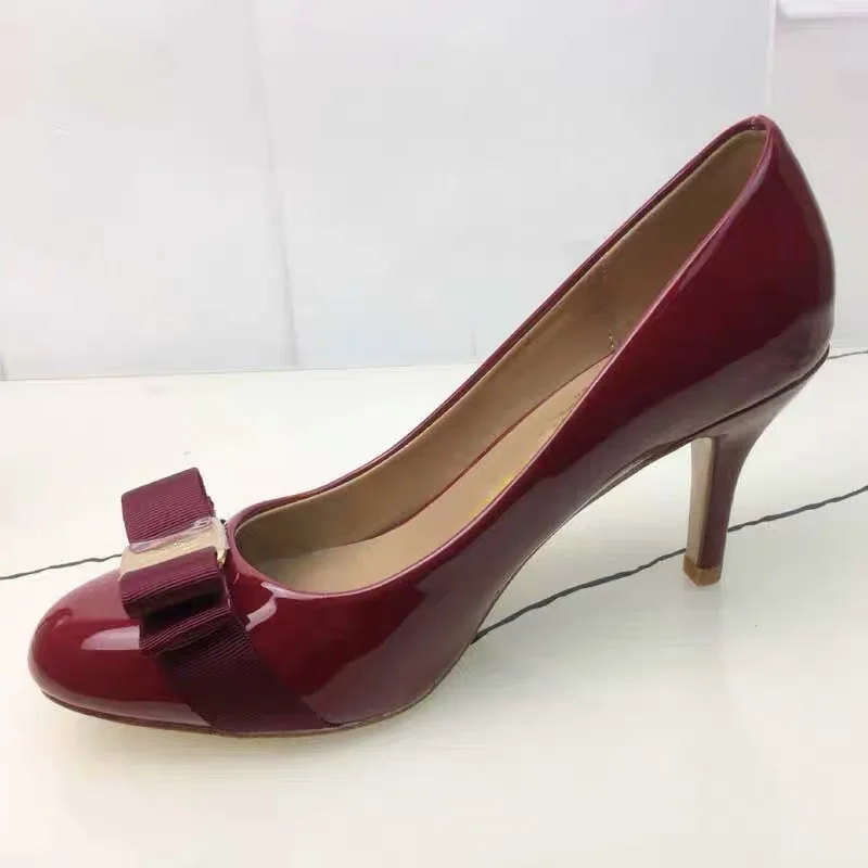 Claret Новинка; женские классические роскошные дизайнерские туфли с закрытым носком и бантом; свадебные туфли из лакированной кожи с круглым носком; туфли-лодочки на тонком каблуке - Цвет: Claret