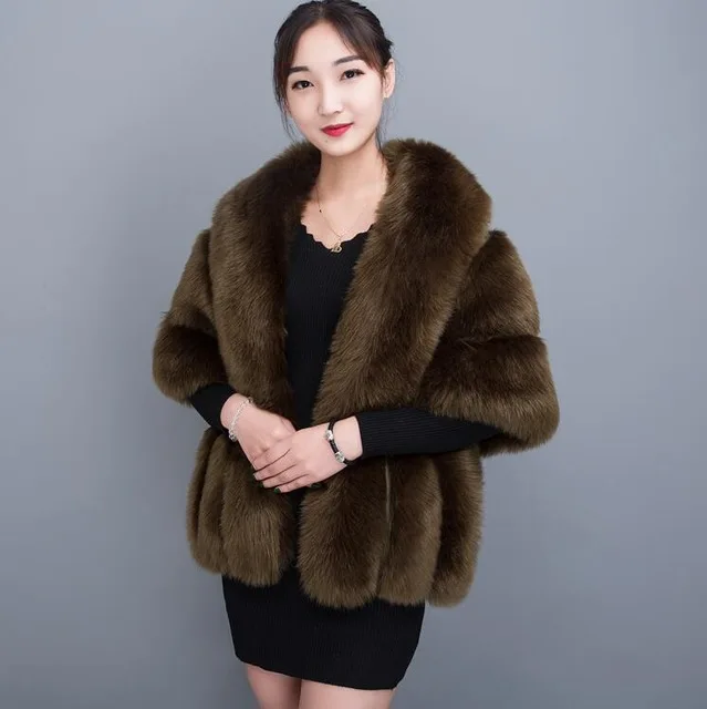 Army Green JaneVini белые Зимние Свадебные меховые накидки из искусственного меха женские теплые шали накидки Свадебные пальто куртки для вечерних вечеринок Etole Mariage - Цвет: Army Green