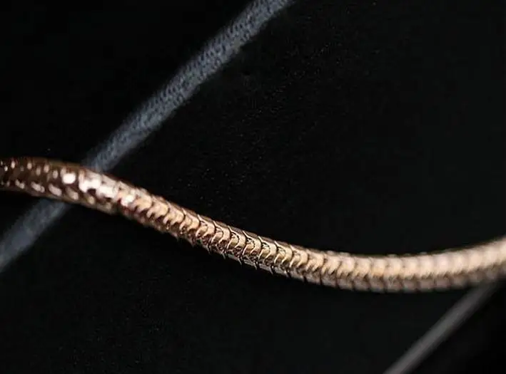 MINHIN High Quality Acrylic Romantic Choker Chain Necklace New Design Spiral Costume Jewelry Female Fashion Accessory | Украшения и