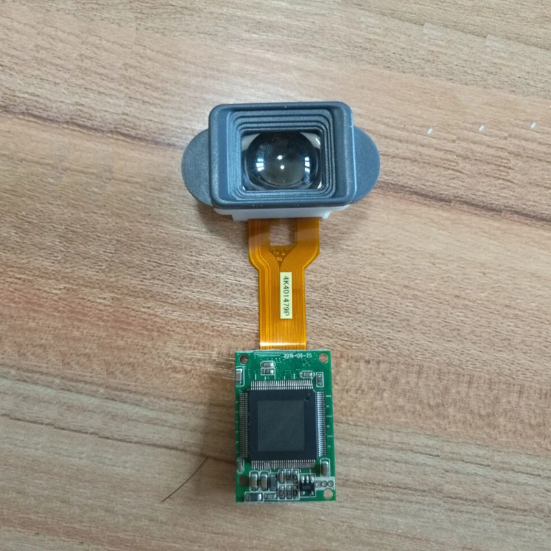 

1 . 3,6-5V VGA 640*480