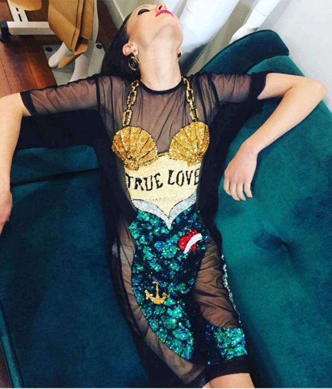 2017 новое прибытие перспективность Блестки Русалка марлевые рубашки платье