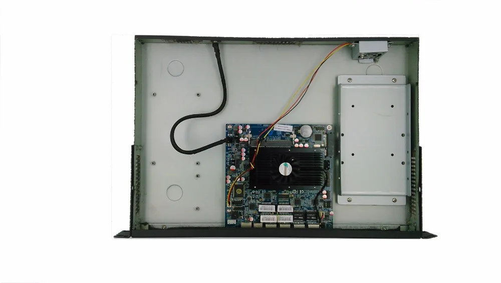 Специальный: HCiPCHCL-SD2550-4LD-BareBone ATOM D2550 система брандмауэра 4LAN 1U маршрутизатор LAN 4x82574L