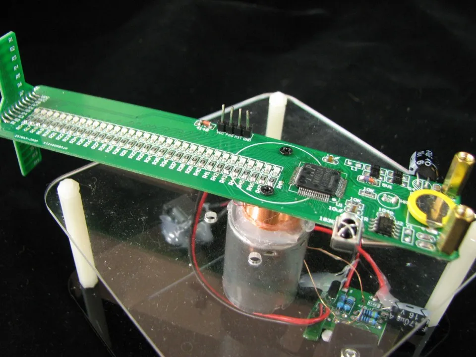 Вращающиеся часы с динамическим дисплеем POV дисплей электронные наборы для