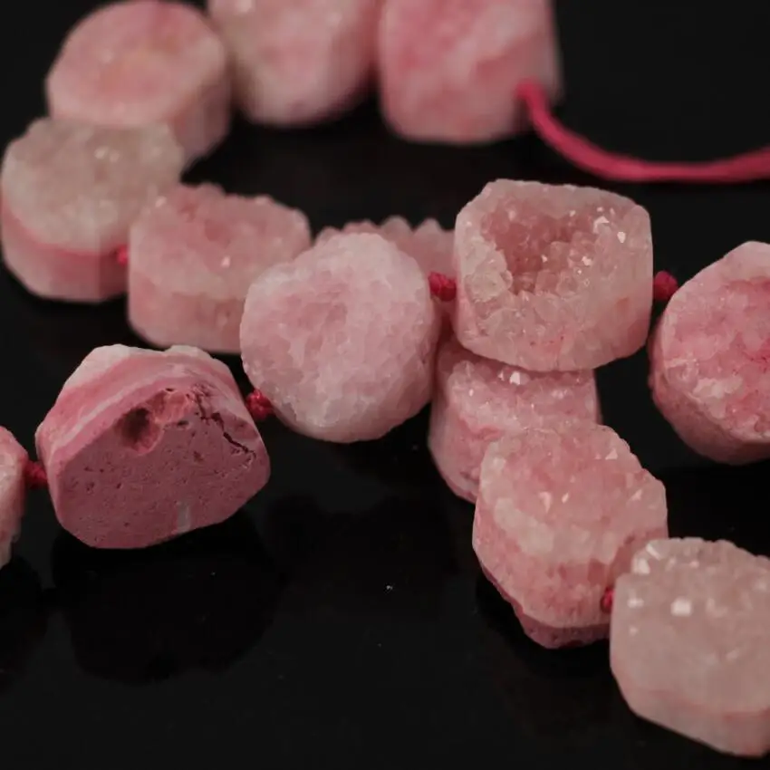 Approx19Pcs/прядь натуральный розовый кварц, друза Geode свободной формы овальные ПЛИТЫ кулон бусины, необработанные друзы грубые ломтик самородок бусины