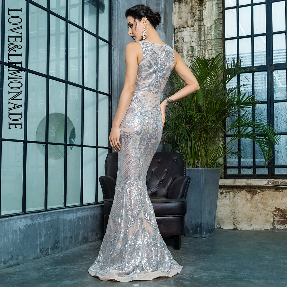 Женское платье с блестками LOVE &amp LEMONADE серебристое длинное без рукавов глубоким
