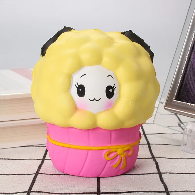Мягкие красочные большие Овцы медленно поднимающиеся PU jumbo Squishies антистресс развлекательный гаджет Squishe Новинка кляп игрушки для детей - Цвет: NNL349 2.99