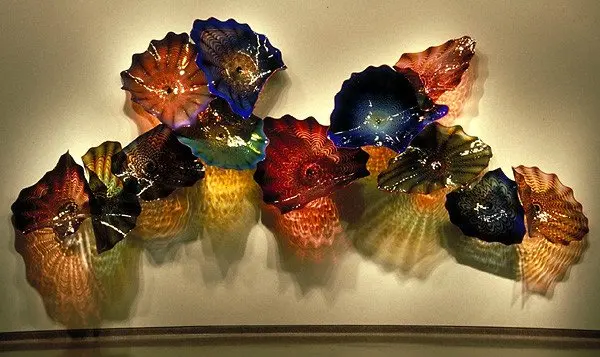 

Free Air Shipping Western Contemporary Style Fantastic Art Glass Wall Plates