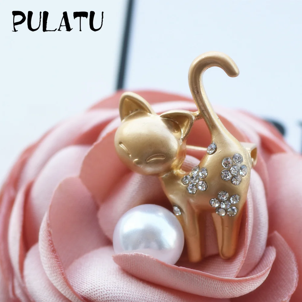 PULATU 2018 Cute Cat Brooch Pins Women Zinc Alloy Rhinestone Inlay Pearl Brooches Child Birthday Gifts Clothing Accessories | Украшения и