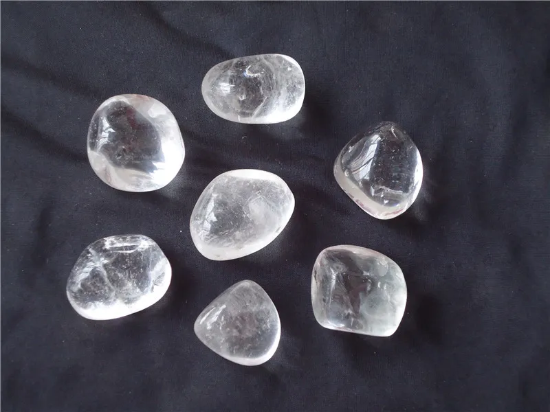 7 натуральных камней прозрачный кварц большие опущенные камни чакра