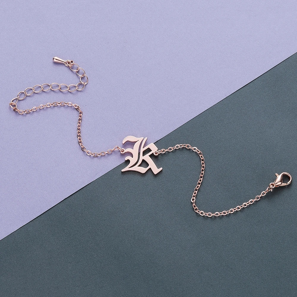 Браслет с буквой алфавита Todorova