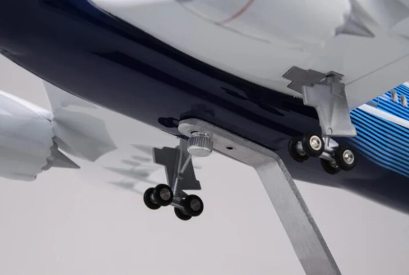47 см игрушечные модели самолетов Boeing B787 Dreamliner модель самолета с светильник и колесами 1/130 масштаб литой под давлением пластиковый полимерный самолет