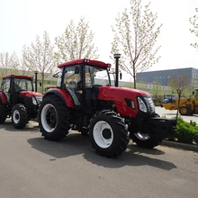 130HP сельскохозяйственный трактор большой 4 х колесный привод