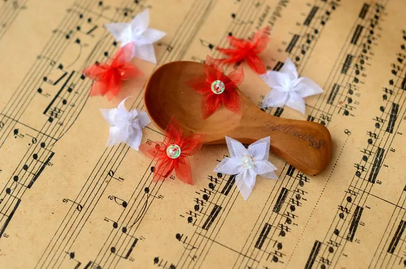 2018 hot sale Lace accessories White red drill yarn little flower | Дом и сад