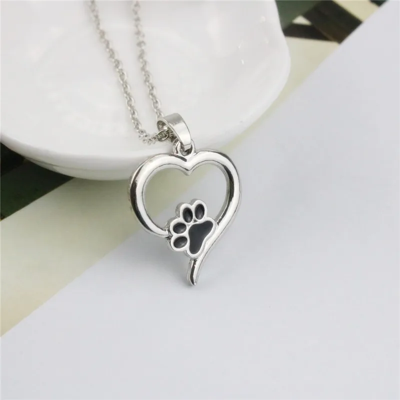 Новинка 2017 года Для женщин Симпатичные Цепочки и ожерелья сердце черный DOD Paw