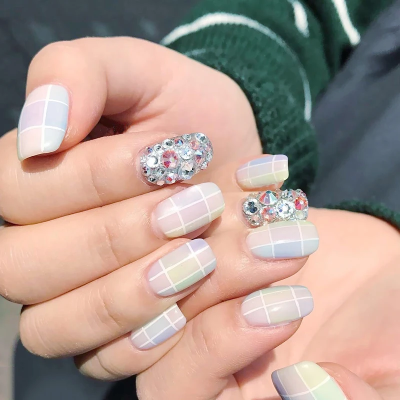 Разноцветные стразы для дизайна ногтей 1 упаковка серебристые Стразы с плоской