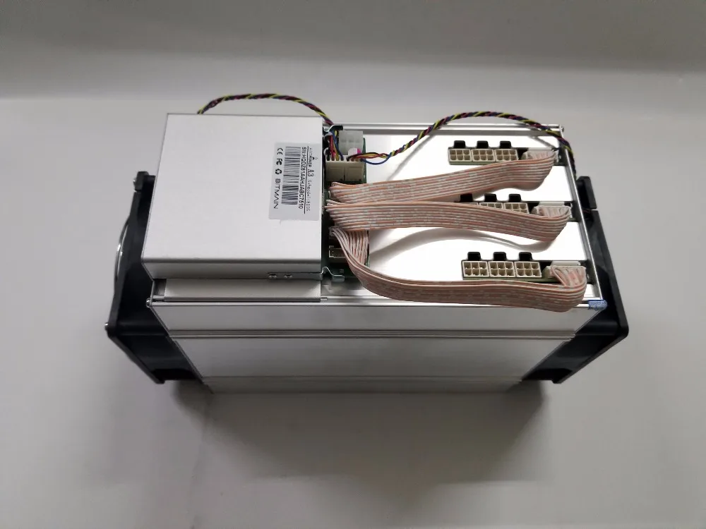 Б/у Майнер BlackBerry (2b) SCC XSC ASIC Antminer A3 815GH/s (1275 Вт на стене) без блока питания от Bitmain