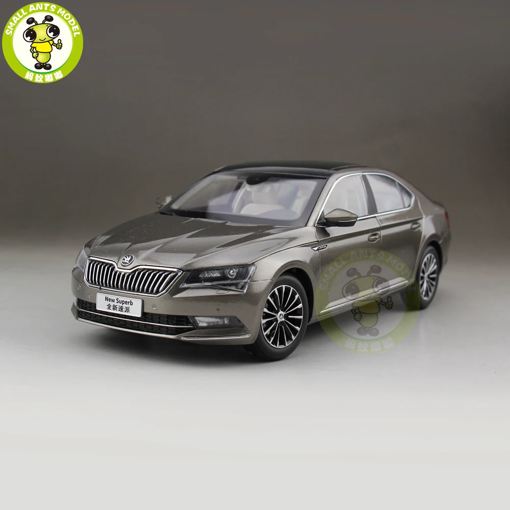 1/18 Skoda SUPERB литой металл модель автомобиля игрушка день рождения девочки мальчика подарок золотой цвет