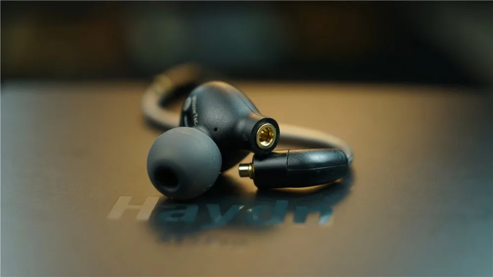 Наушники Whizzer A15 Pro HiFi Bass, металлические наушники в ухо, динамические наушники Hi-res с разъемом MMCX 3,5 мм, спортивные наушники с басами