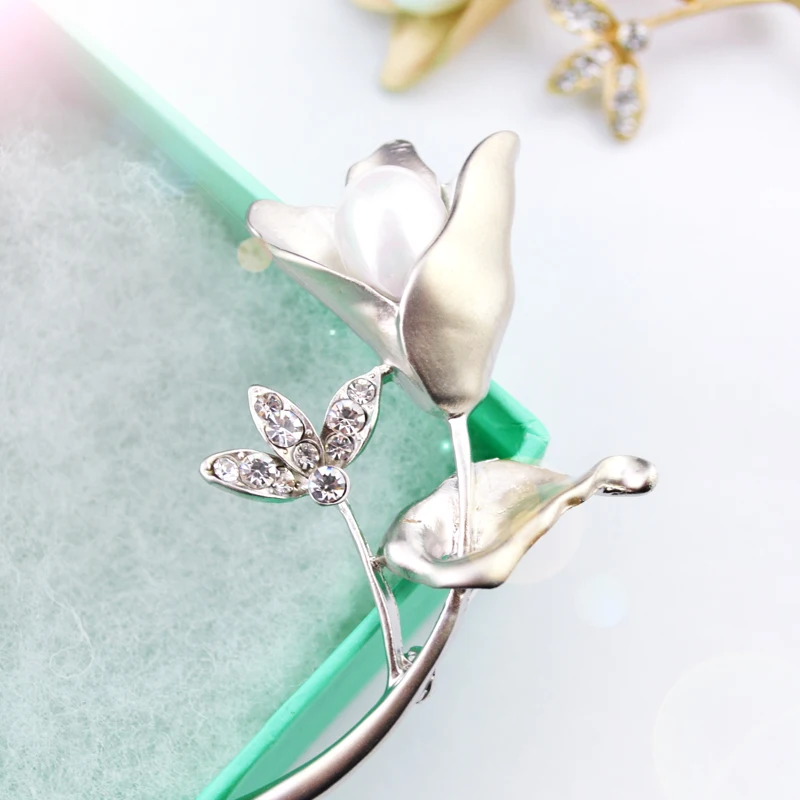 Broche zhen томоми достойно Повседневное Симпатичные Элегантные цветы моделируется