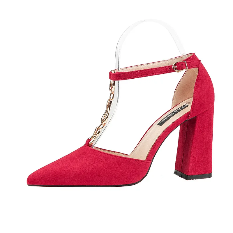 2019 Women's fashion flock Pointy high-heeled Solid Sandals Professional OL women's shoes Chain decoration new product market |