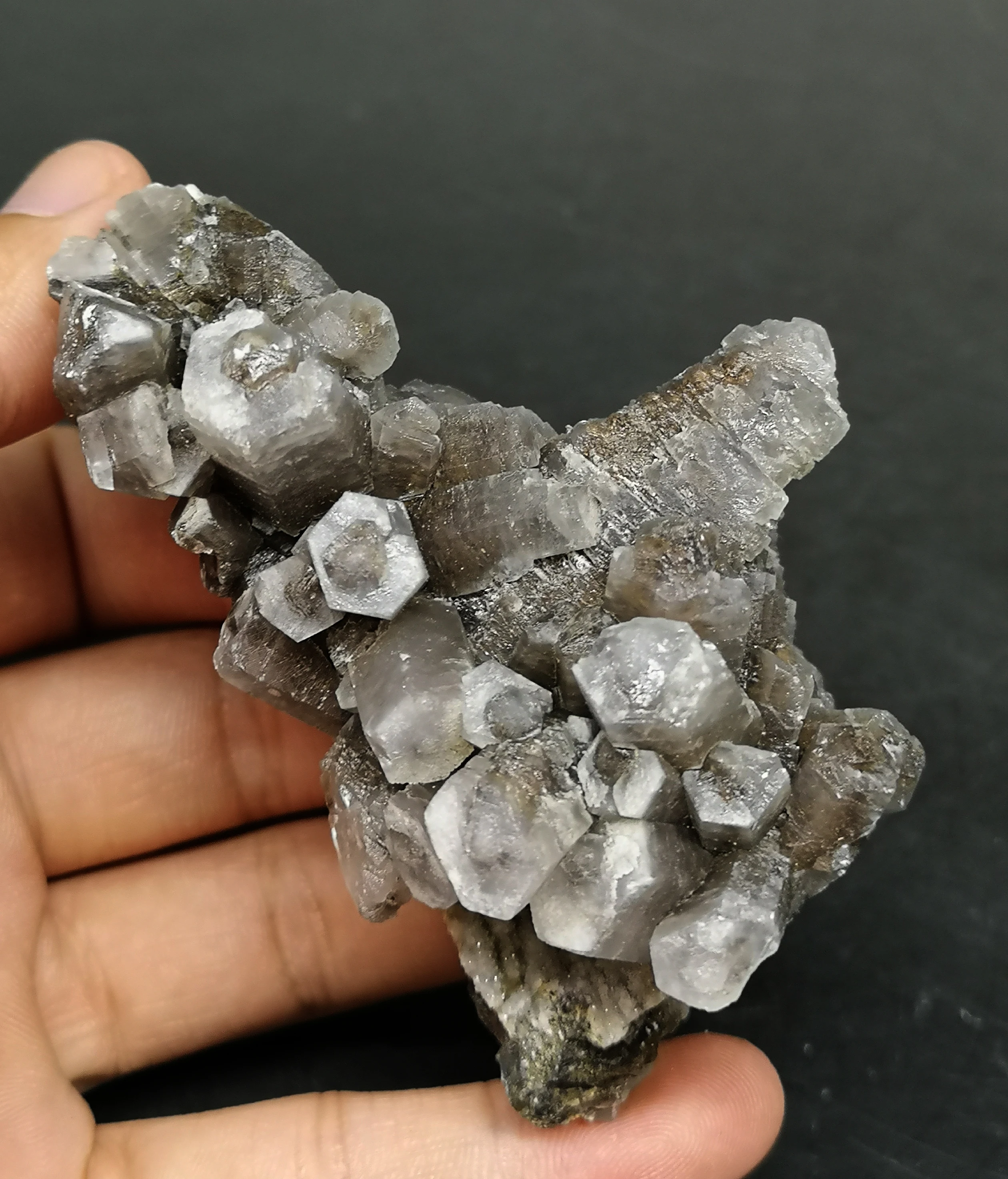 139 г натуральный флуоресцентный кальцит серый колоннар кальцпар скелетный из