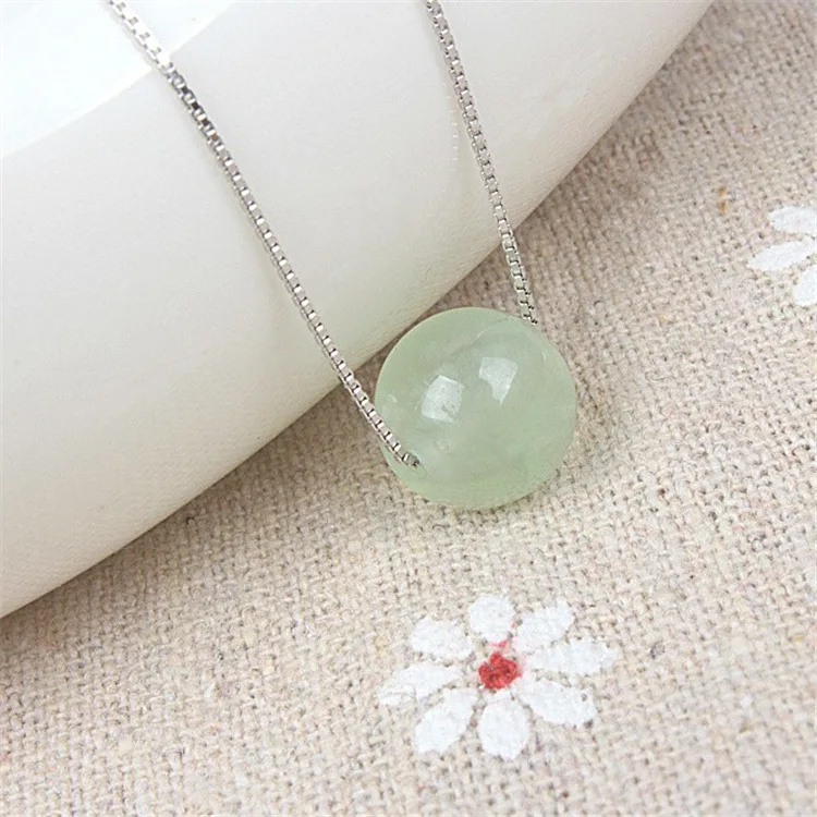 

Natural Green Stone Pendant Gemstone Necklace Short Chain