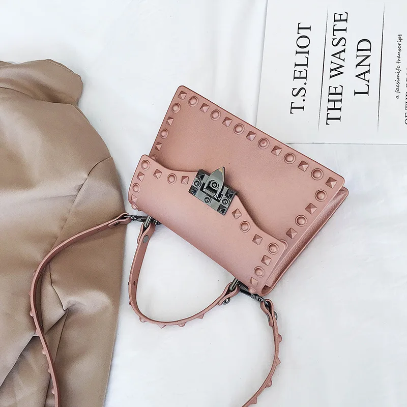 Pink small Элегантная женская сумка модная Новая высококачественная женская дизайнерская сумка из искусственной кожи с заклепками - Цвет: Pink small