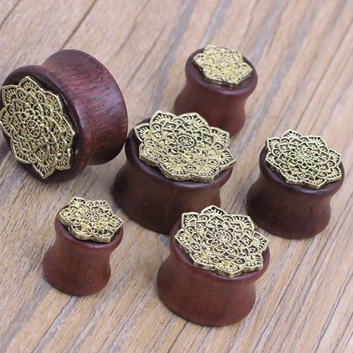 1 пара полых деревянных ушных вилок с цветочным узором для ушей носилки плотных