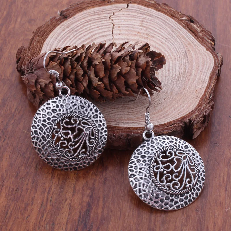 

Statement Bohemian Vintage Ethnic Tibetan Silver Color Hollow Big Round Drop Earring Long Carved Flowers Drop Earrings For Women