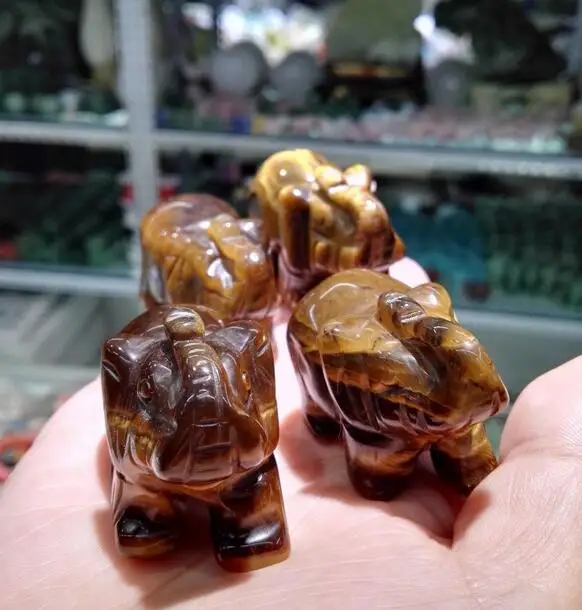 Красиво около 60 г натуральной руды! Натуральный камень тигровый глаз! Резной слон