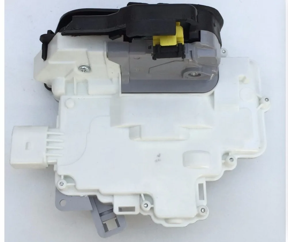 Чехол для Audi A3/S3 A6/S6 C6 A8/S8 R8 RS3 RS6 A4 SEAT EXEO 3R2 ST 3R5 передний правый дверные замки защелки
