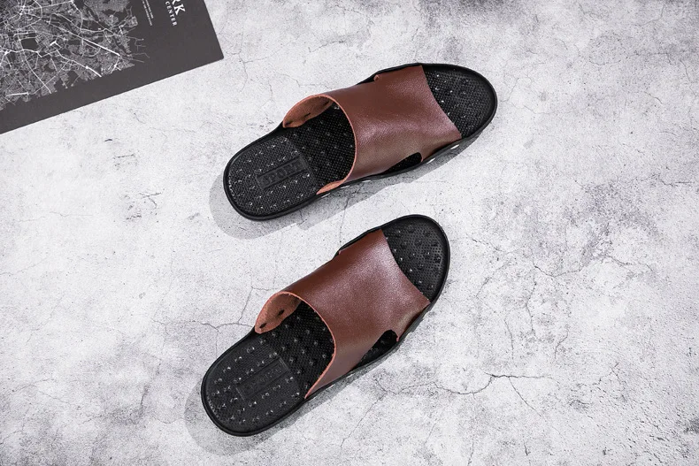 Mazefeng Summer Genuine Leather Slippers High Quality Men Sandals Rivet Beach Mens Slippers Platform Male Sandals Rubber Shoes