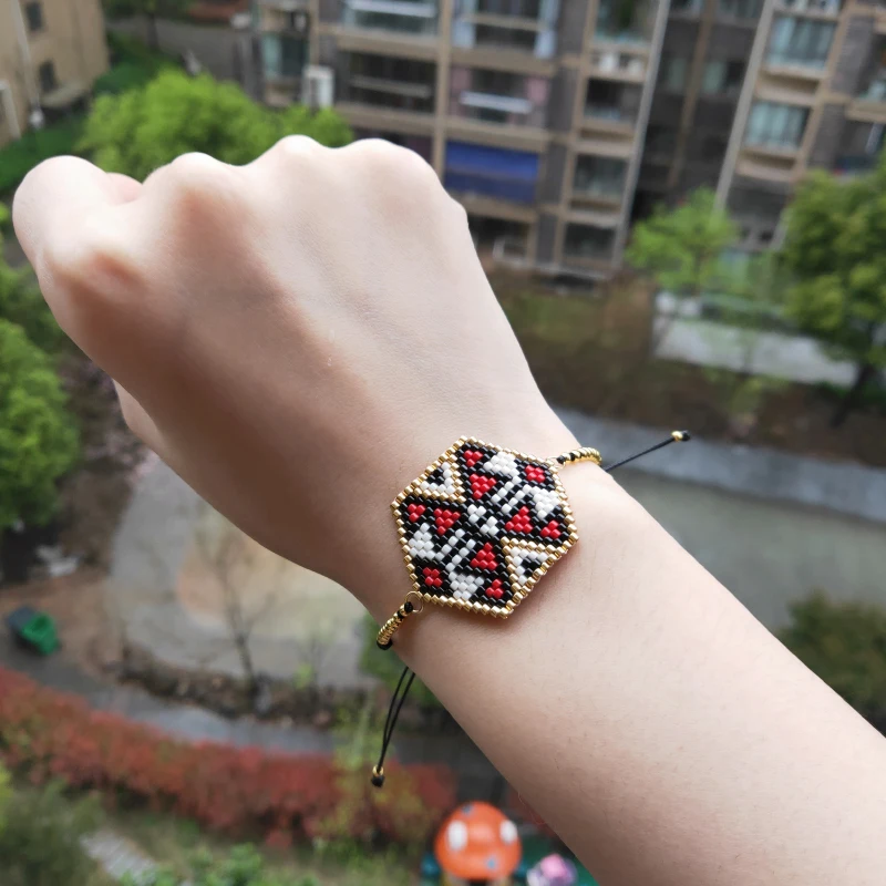 

FAIRYWOO New Fashion Vintage Bracelets Jewelry Geometric Crystal Leopard Drawstring Woven Bracelet Woman Kid Friendship Gifts