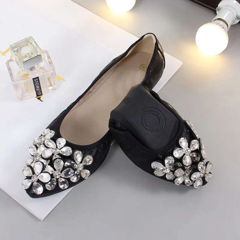 Балетки женские с острым носком блестящие однотонные танцевальные туфли