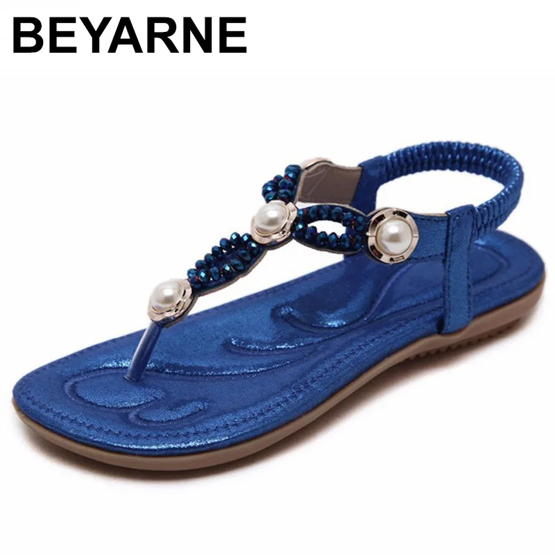 Женские босоножки с бусинами на плоской подошве | Обувь